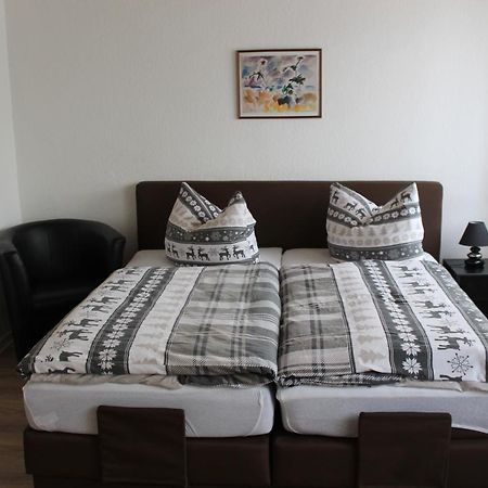 Gasthof & Pension Zum Saalestrand บาดดัวร์เรนแบร์ก ภายนอก รูปภาพ