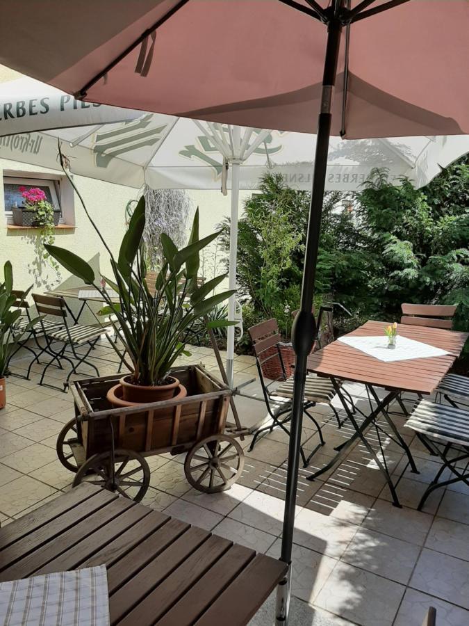 Gasthof & Pension Zum Saalestrand บาดดัวร์เรนแบร์ก ภายนอก รูปภาพ